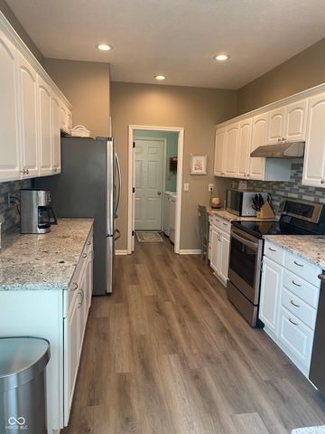 604 Beaverbrook Drive, Carmel, IN 46032