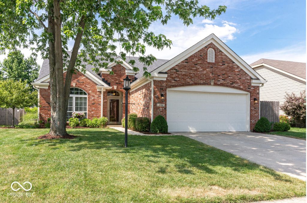 604 Beaverbrook Drive, Carmel, IN 46032