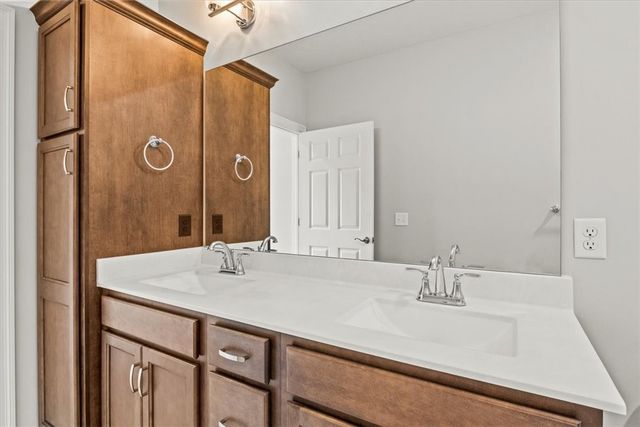115 Cedarway Circle 407, Webster, NY 14580