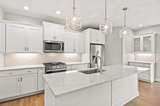 115 Cedarway Circle 407, Webster, NY 14580