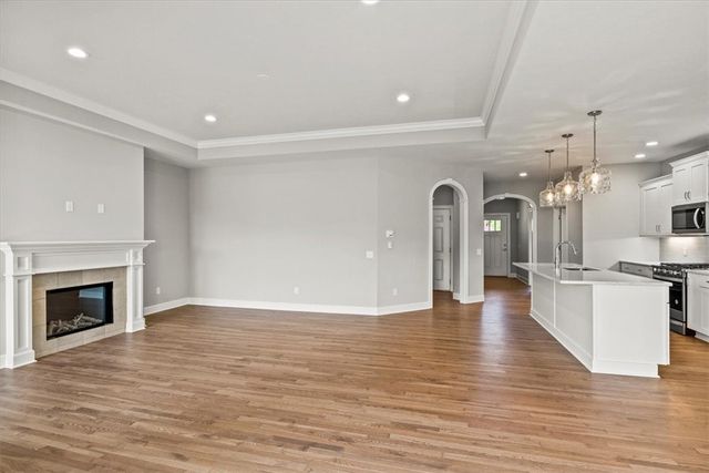 115 Cedarway Circle 407, Webster, NY 14580