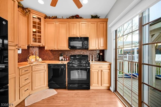 59 Forest Lake Dr, West Milford Twp., NJ 07421