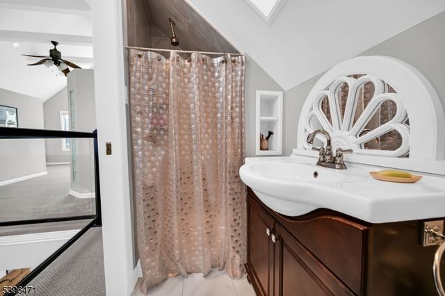 59 Forest Lake Dr, West Milford Twp., NJ 07421