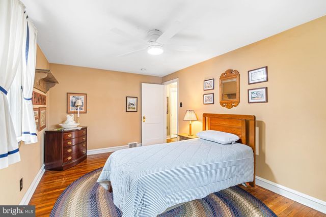 237 BYBERRY RD, Hatboro, PA 19040