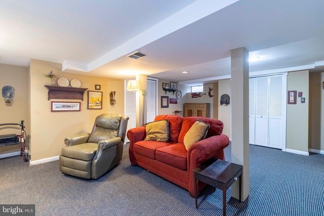 237 BYBERRY RD, Hatboro, PA 19040