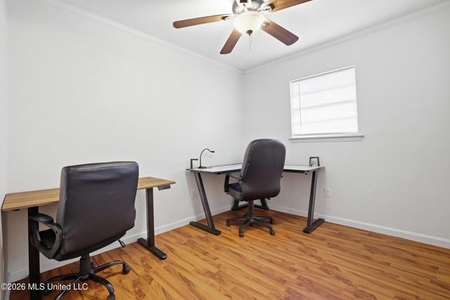 402 Eighth Street, Long Beach, MS 39560