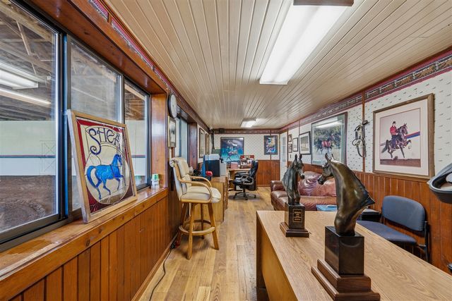 1925 S Bartlett Road, Update, MI 48079