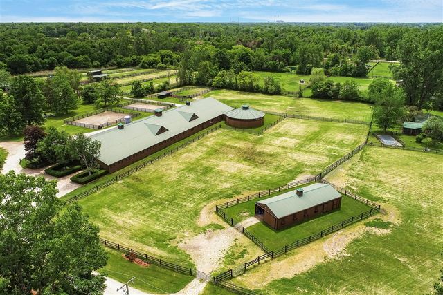 1925 S Bartlett Road, Update, MI 48079