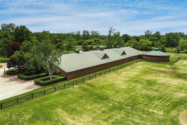 1925 S Bartlett Road, Update, MI 48079