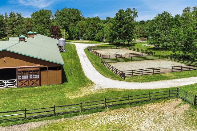 1925 S Bartlett Road, Update, MI 48079
