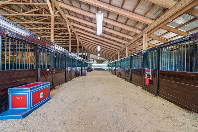1925 S Bartlett Road, Update, MI 48079