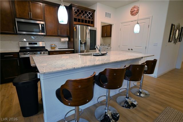 7511 Mojave Wind Avenue, Las Vegas, NV 89113