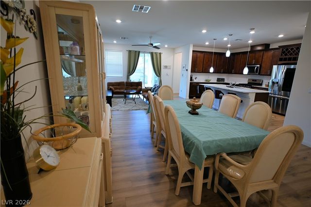 7511 Mojave Wind Avenue, Las Vegas, NV 89113