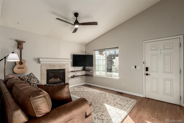 9712 Queenscliffe Drive, Highlands Ranch, CO 80130