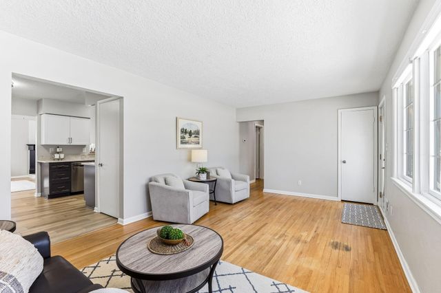 1930 Maple Street, Hastings, MN 55033