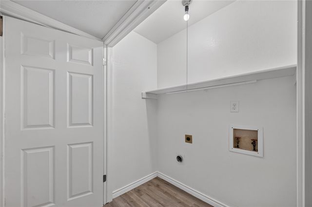407 Woodhurst Drive, Coppell, TX 75019