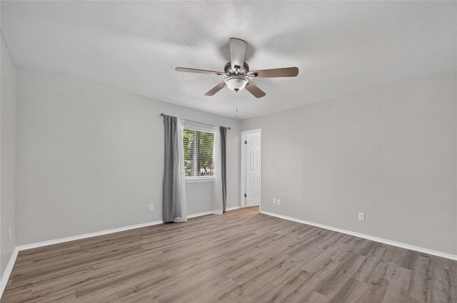 407 Woodhurst Drive, Coppell, TX 75019