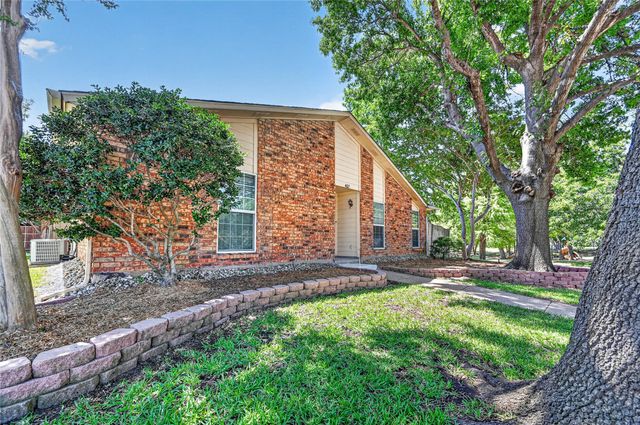 407 Woodhurst Drive, Coppell, TX 75019