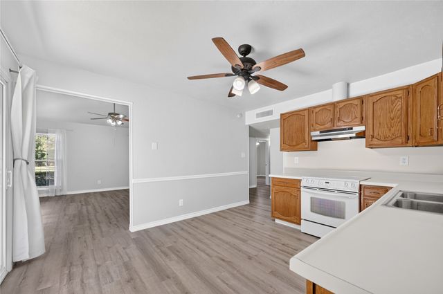 407 Woodhurst Drive, Coppell, TX 75019