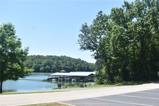 LOT 2306 CHICKASAW POINT Point, Westminster, SC 29693