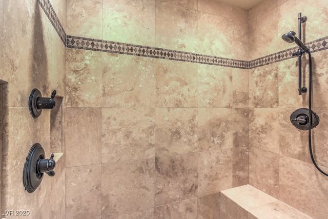 2225 Villefort Court, Las Vegas, NV 89117