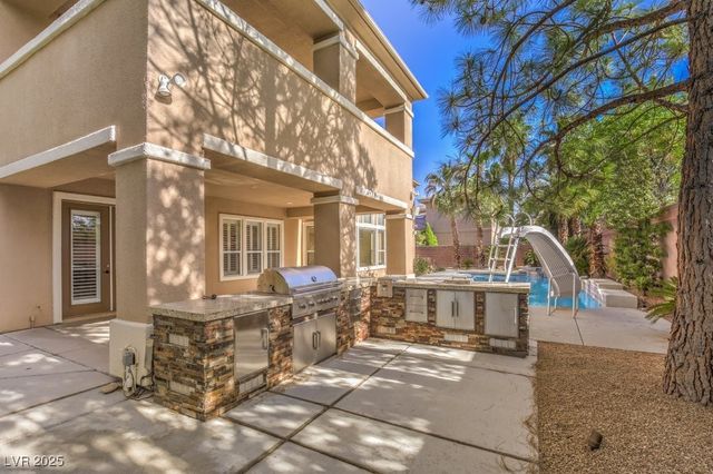 2225 Villefort Court, Las Vegas, NV 89117