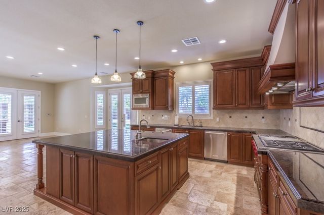 2225 Villefort Court, Las Vegas, NV 89117