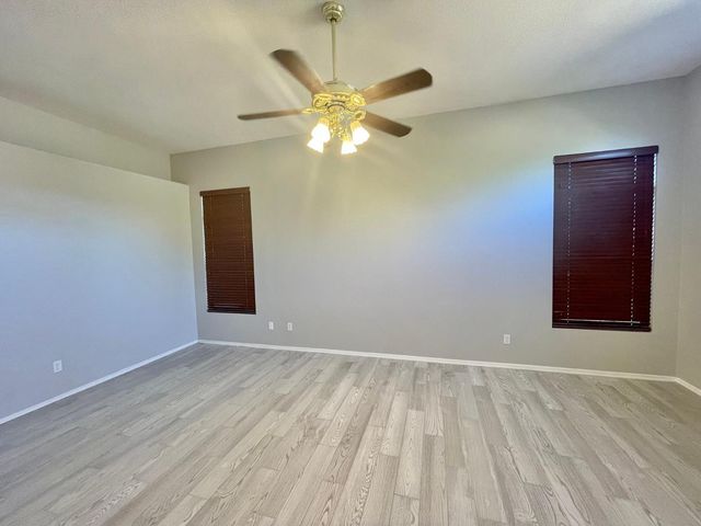 686 W Del Rio Street, Gilbert, AZ 85233