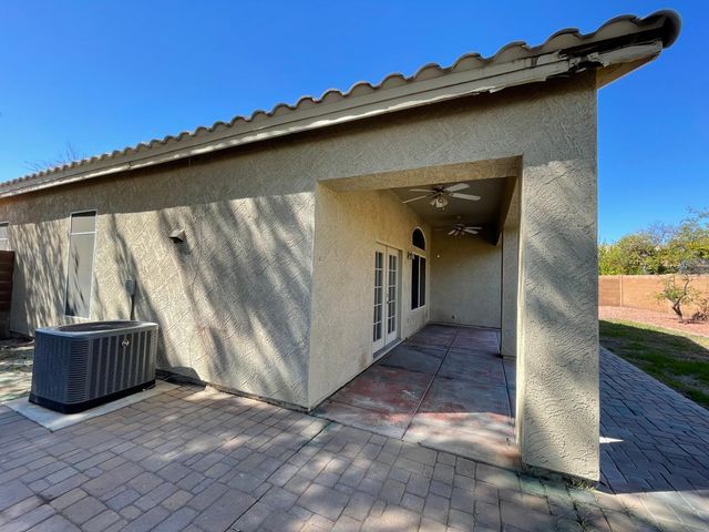 686 W Del Rio Street, Gilbert, AZ 85233