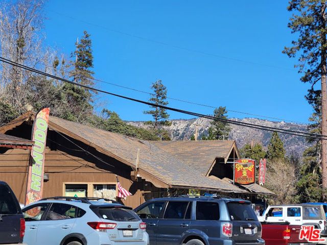 6302 Spruce Avenue, Angelus Oaks, CA 92305