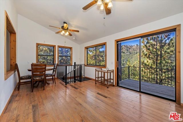 6302 Spruce Avenue, Angelus Oaks, CA 92305