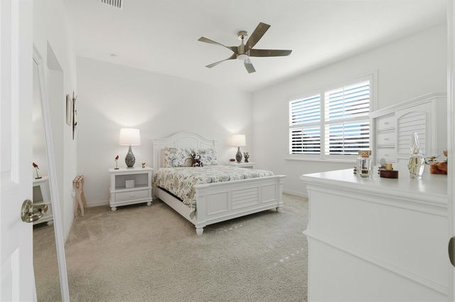 1033 SAWGRASS DRIVE, Winter Haven, FL 33884