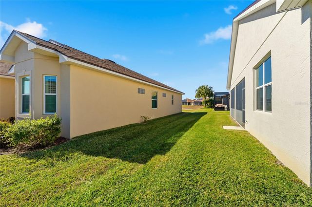 1033 SAWGRASS DRIVE, Winter Haven, FL 33884