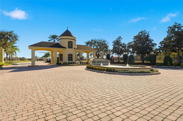 1033 SAWGRASS DRIVE, Winter Haven, FL 33884