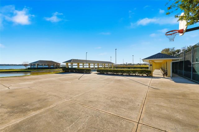 1033 SAWGRASS DRIVE, Winter Haven, FL 33884