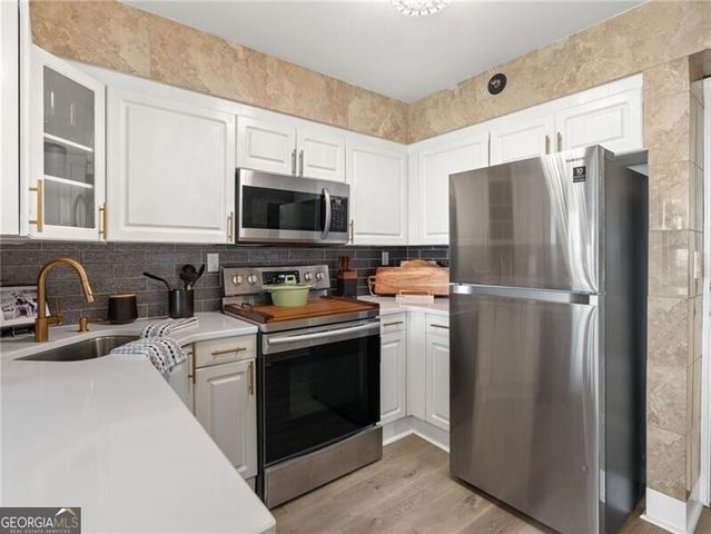 2870 Pharr Court South NW 2708, Atlanta, GA 30305