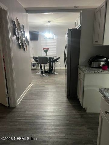 6947 WILEY Road, Jacksonville, FL 32210