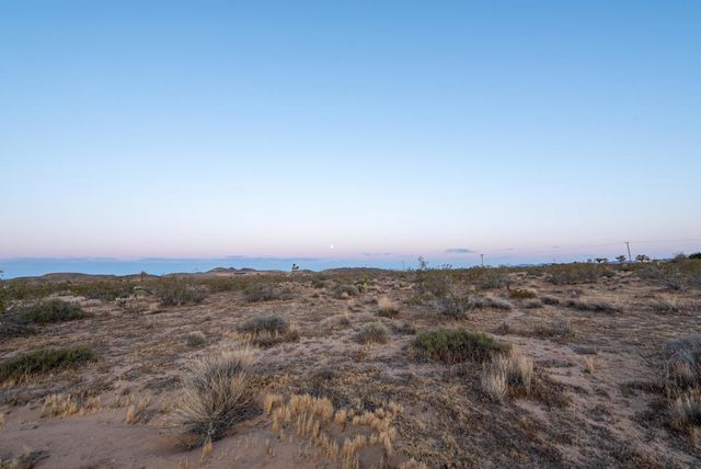 57755 Boo Lane, Landers, CA 92285