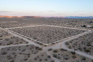 57755 Boo Lane, Landers, CA 92285