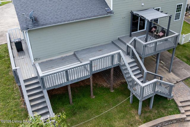 633 Windbrook Dr, Elizabethtown, KY 42701