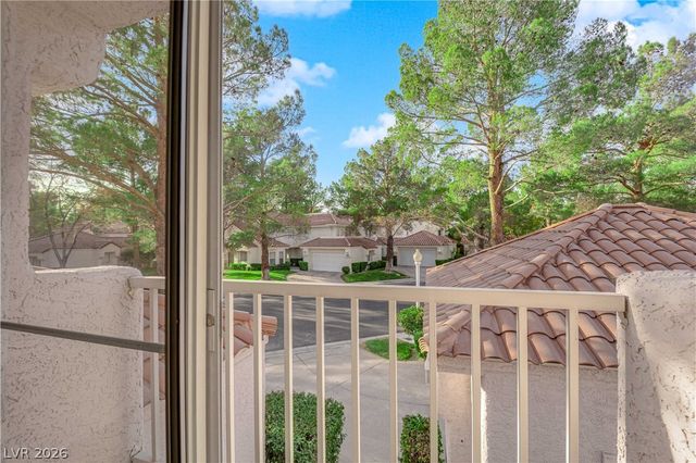 6940 Emerald Springs Lane, Las Vegas, NV 89113