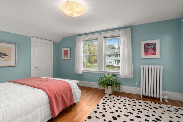38 Lindenwood, Stoneham, MA 02180
