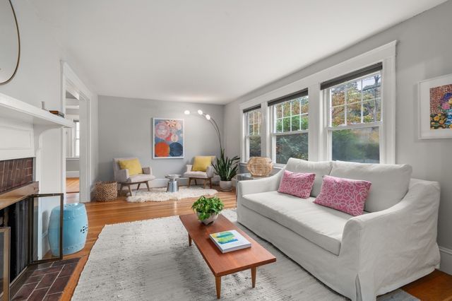 38 Lindenwood, Stoneham, MA 02180