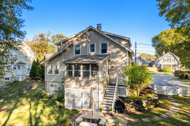 38 Lindenwood, Stoneham, MA 02180