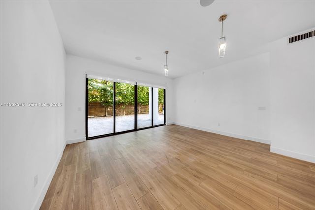 3265 Bird Ave 102, Miami, FL 33133