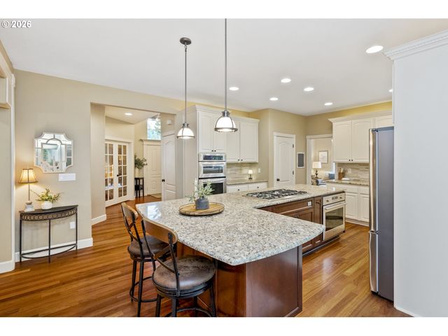 16520 Sw MARCILE Ln, Beaverton, OR 97007