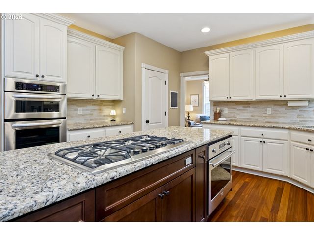 16520 Sw MARCILE Ln, Beaverton, OR 97007