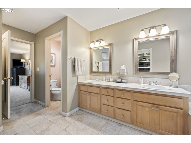 16520 Sw MARCILE Ln, Beaverton, OR 97007