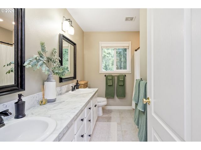 16520 Sw MARCILE Ln, Beaverton, OR 97007