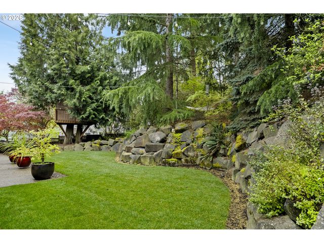 16520 Sw MARCILE Ln, Beaverton, OR 97007